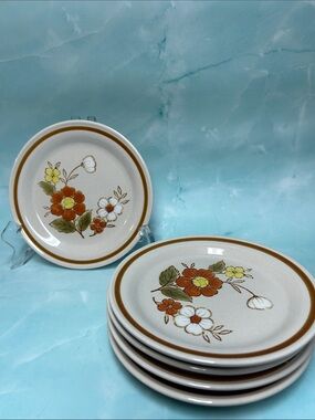 Set of 5 Vintage Mountain Wood Collection Trellis Blossom Stoneware Dinnerware
